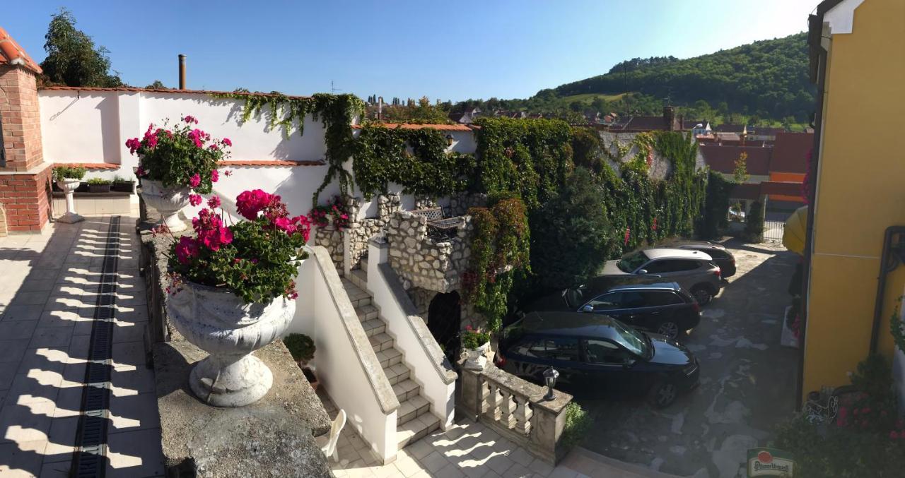 U Svateho Urbana Hotell Mikulov Eksteriør bilde